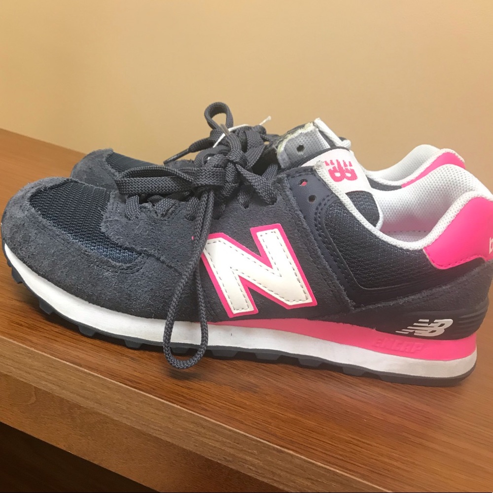 New Balance Women Sneakers